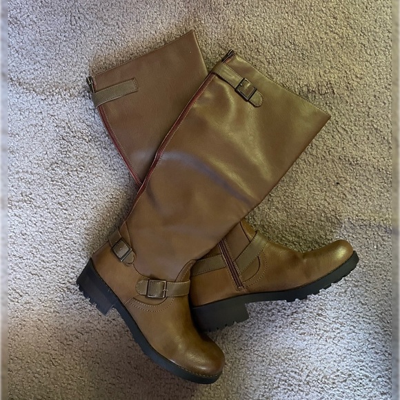Mossimo Supply Co. Shoes - Mossimo brown boots